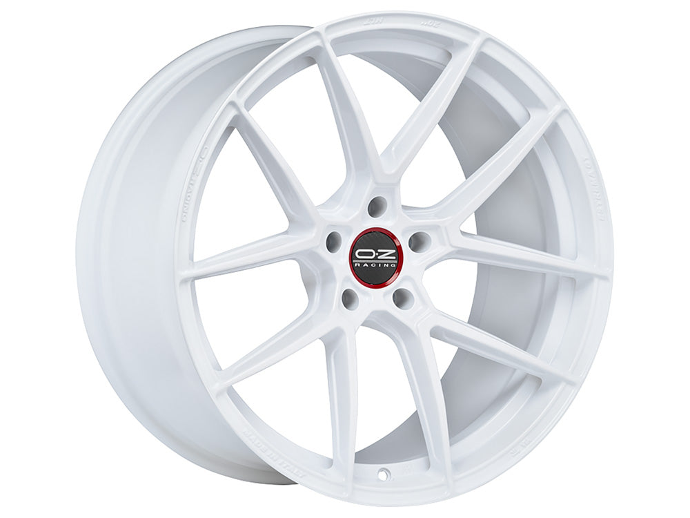 OZ Estrema Forgiata passend für Audi RS6 C8