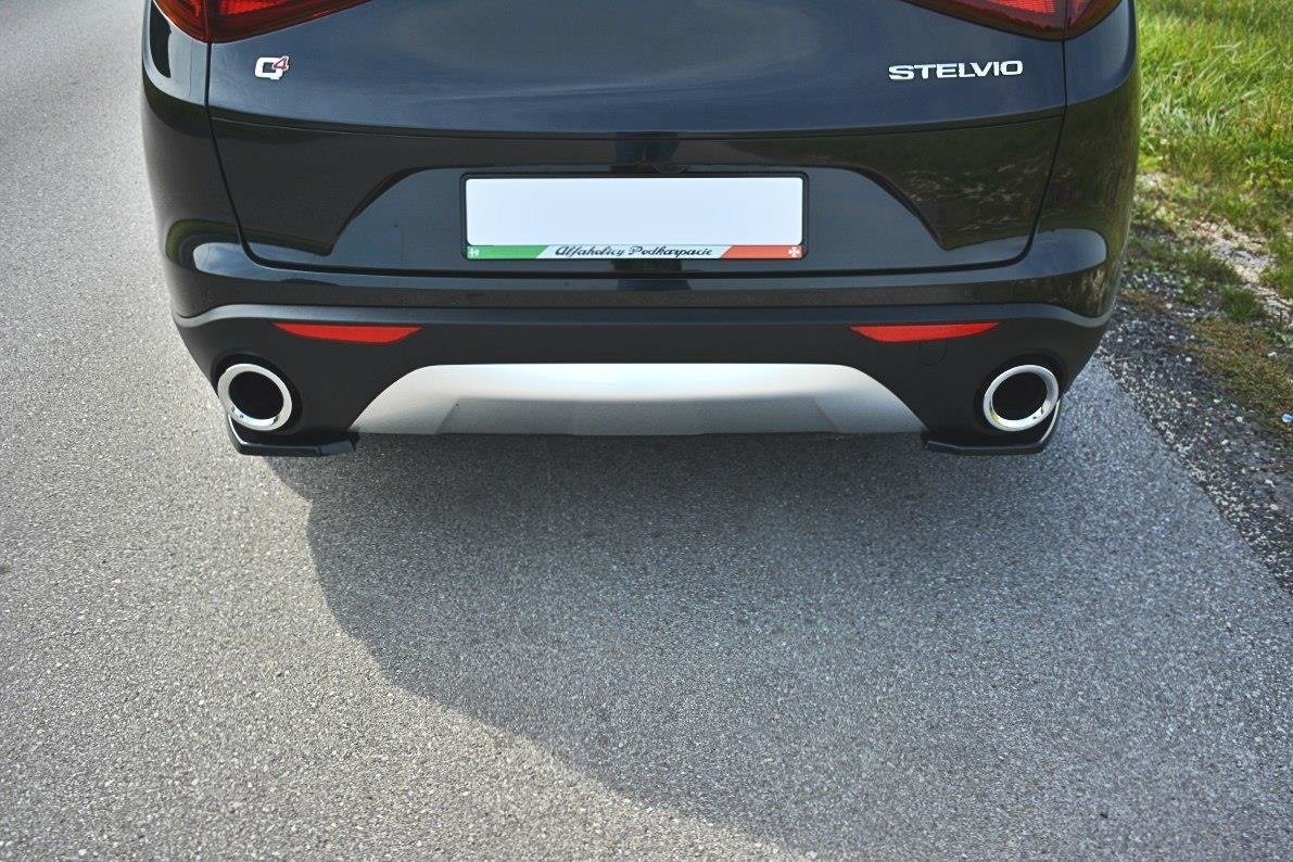 Heck Ansatz Flaps Diffusor für Alfa Romeo Stelvio Mk1 schwarz Hochglanz