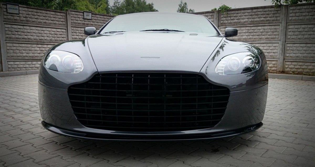 Front Stoßstange MIT GRILL ASTON MARTIN V8 VANTAGE