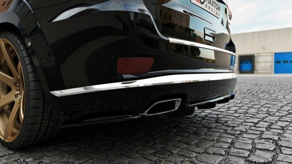 Heck Ansatz Flaps Diffusor für Jeep Grand Cherokee WK2 Summit Facelift schwarz Hochglanz