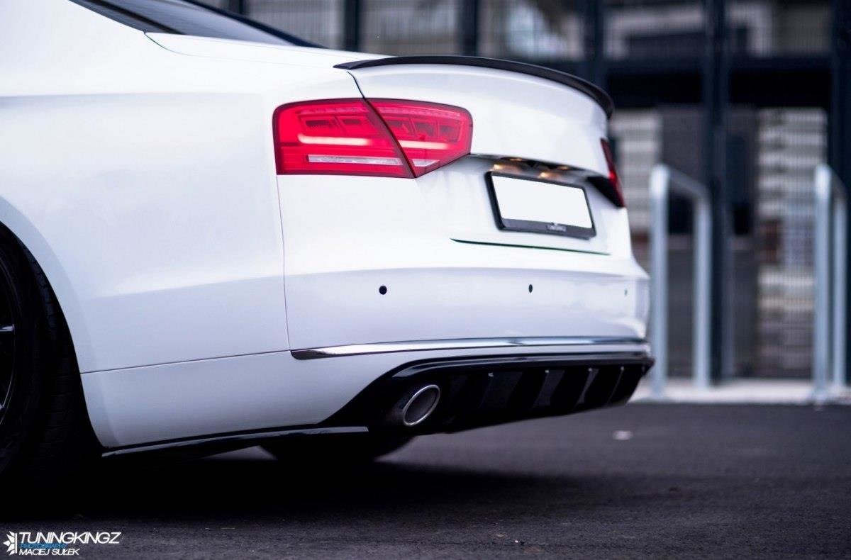 Heck Ansatz Flaps Diffusor für Audi A8 D4 Carbon Look
