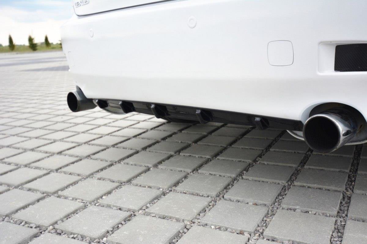 Diffusor Heck Ansatz für Lexus IS Mk2 schwarz Hochglanz