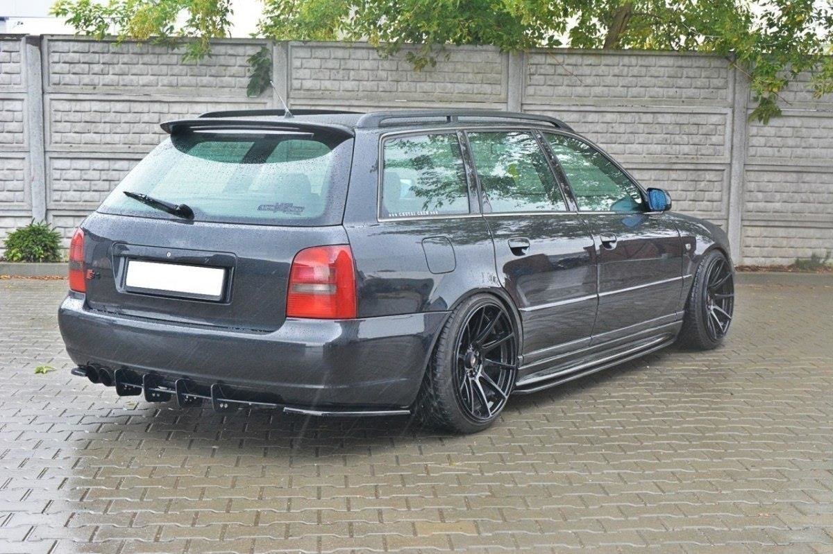 Heck Ansatz Flaps Diffusor für AUDI S4 B5 Avant schwarz Hochglanz