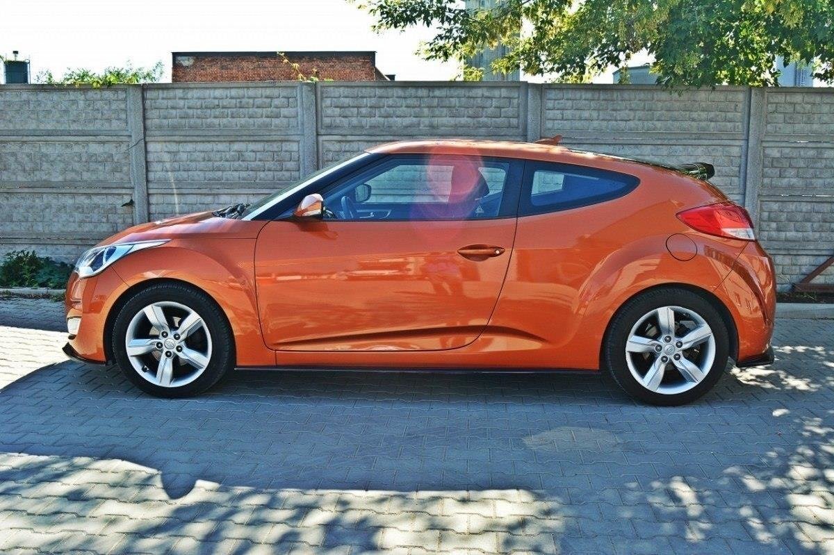 Dokładki Progów Hyundai Veloster schwarz Hochglanz
