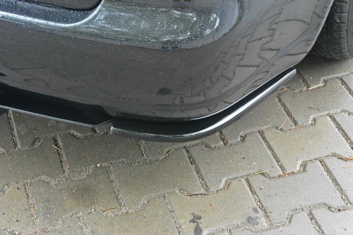 Heck Ansatz Flaps Diffusor für AUDI S4 B5 Avant schwarz Hochglanz
