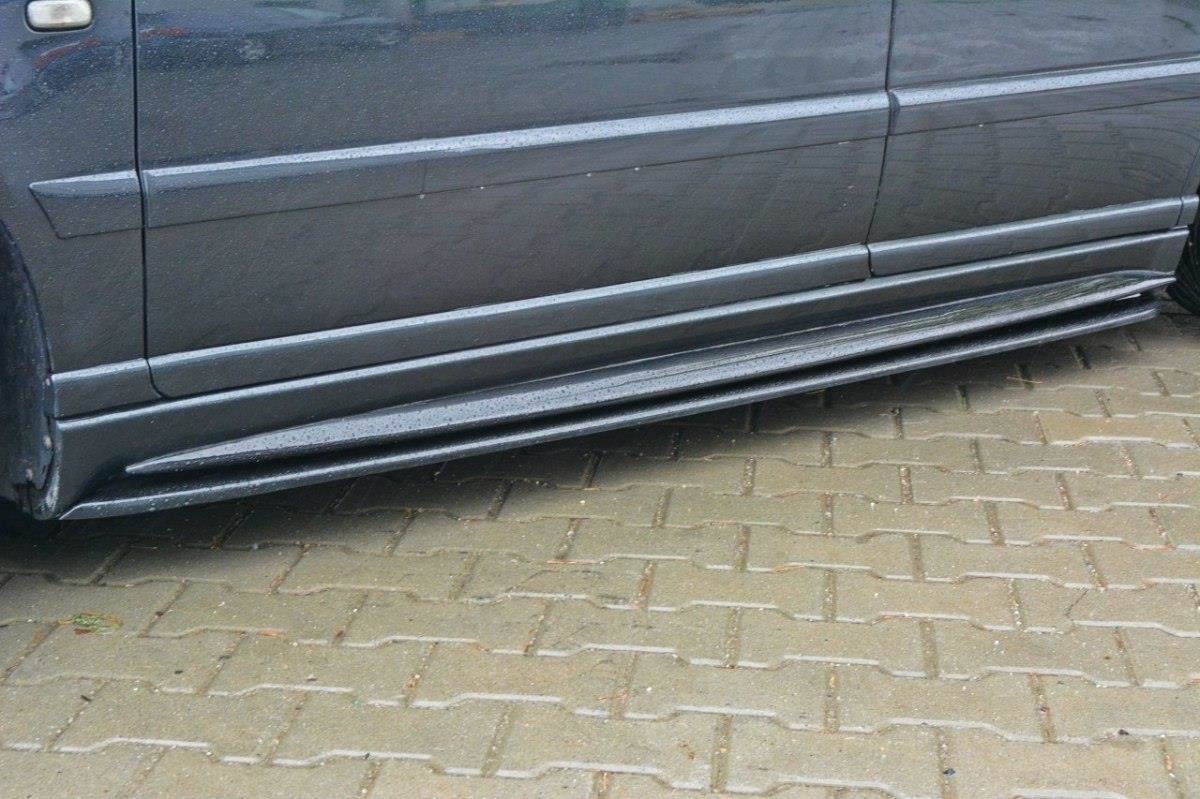 Seitenschweller Ansatz für AUDI S4 B5 schwarz Hochglanz