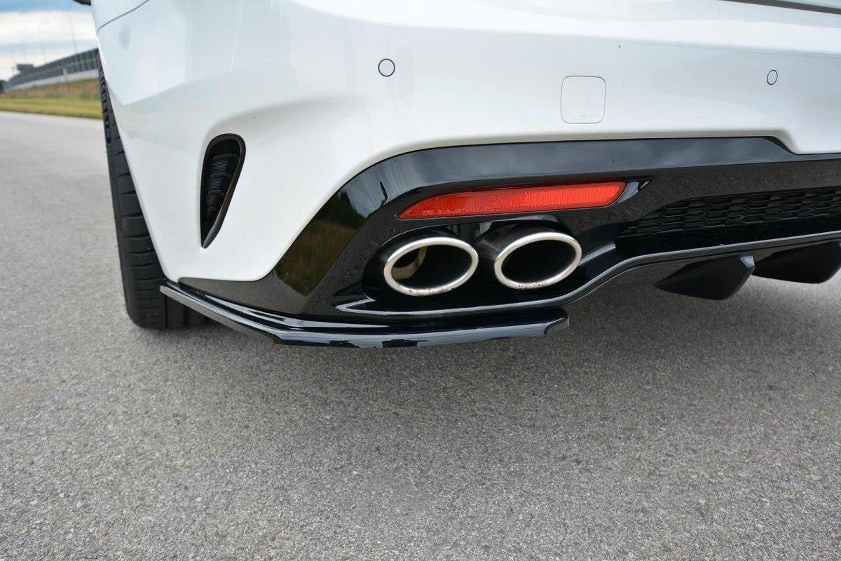 Heck Ansatz Flaps Diffusor für KIA Kia Stinger Gt / GT-Line Mk1 schwarz Hochglanz