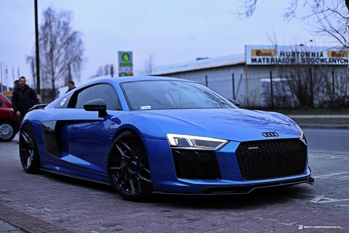 Front Ansatz V.2 für Audi R8 Mk.2 schwarz Hochglanz