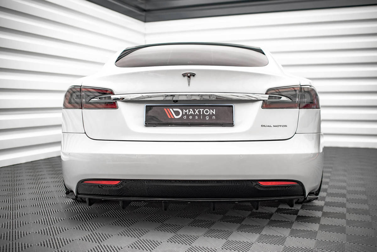 Diffusor Heck Ansatz für Tesla Model S Facelift schwarz Hochglanz