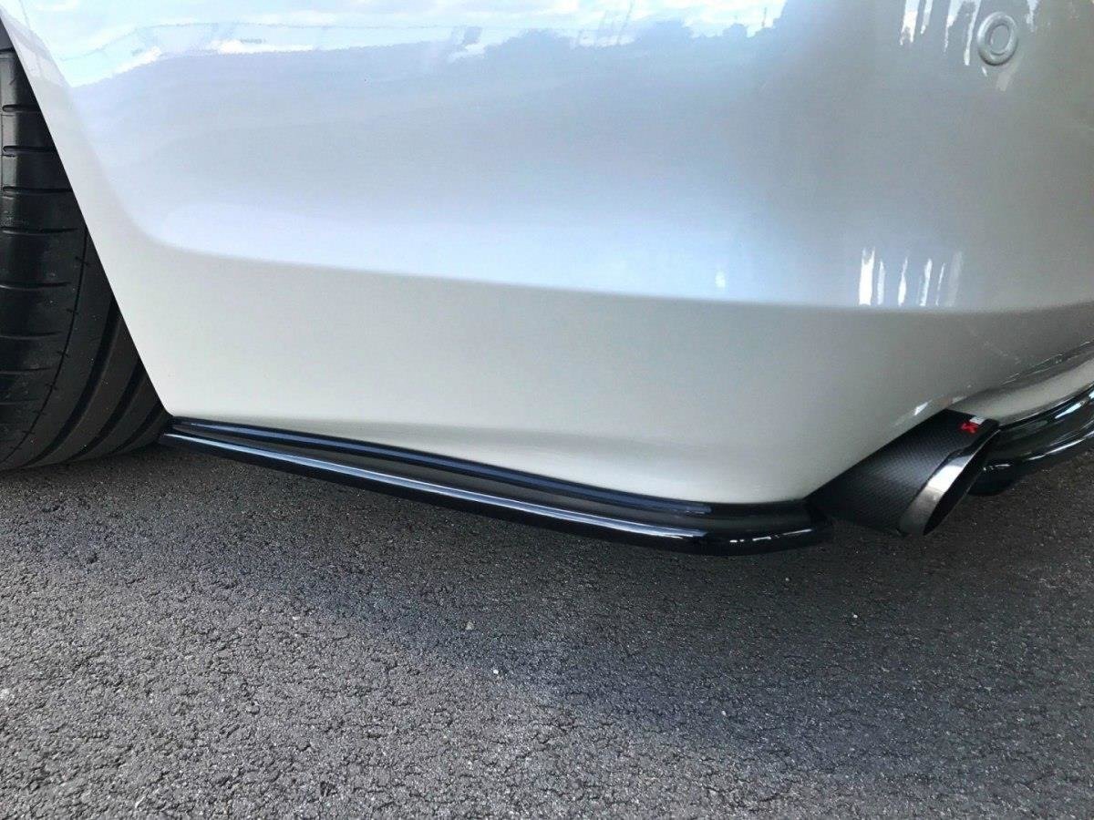 Heck Ansatz Flaps Diffusor für Lexus GS 300 Mk3 Facelift schwarz Hochglanz