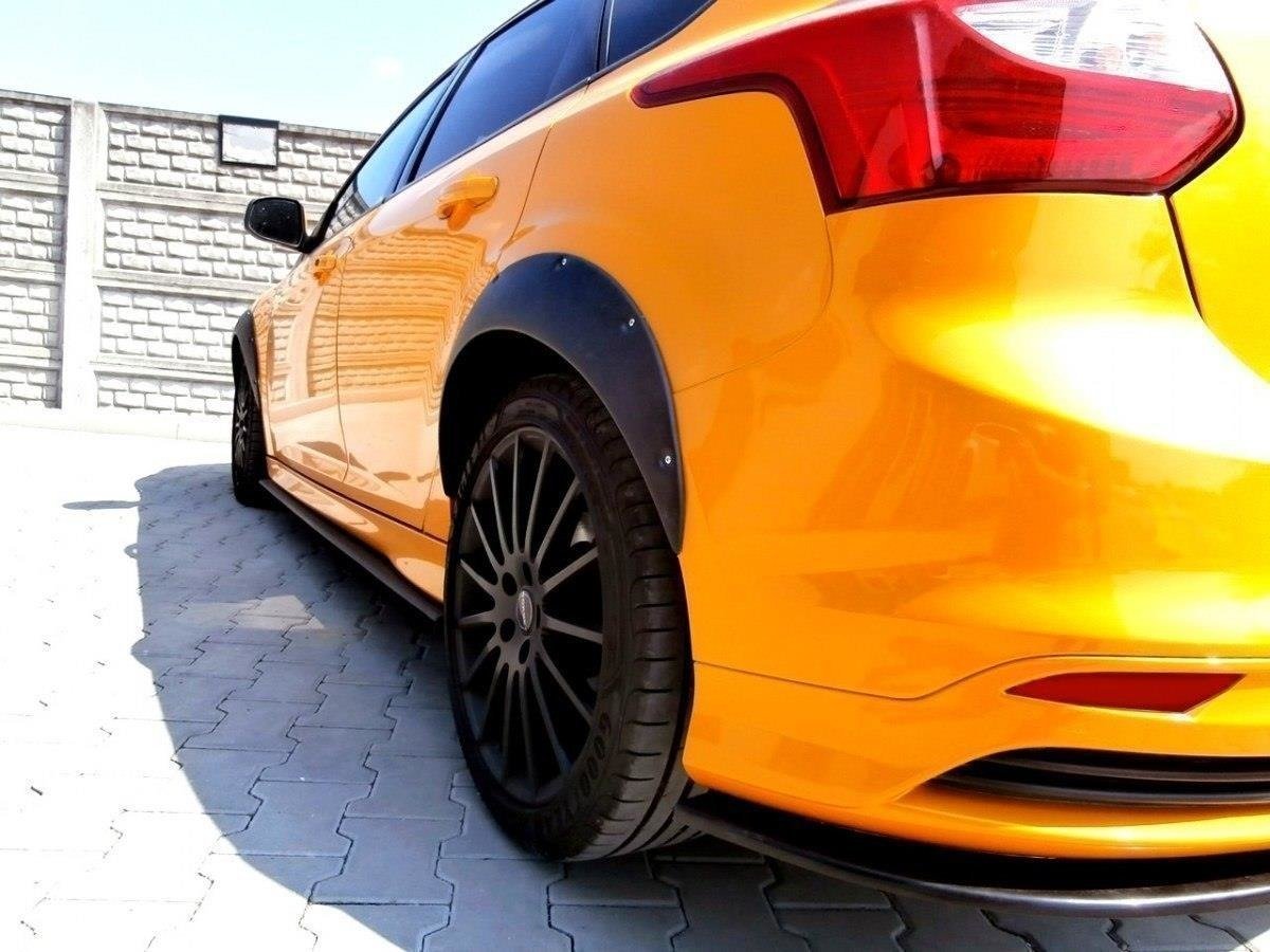 Kotflügelverlängerung Ford Focus ST Mk3 schwarz Hochglanz