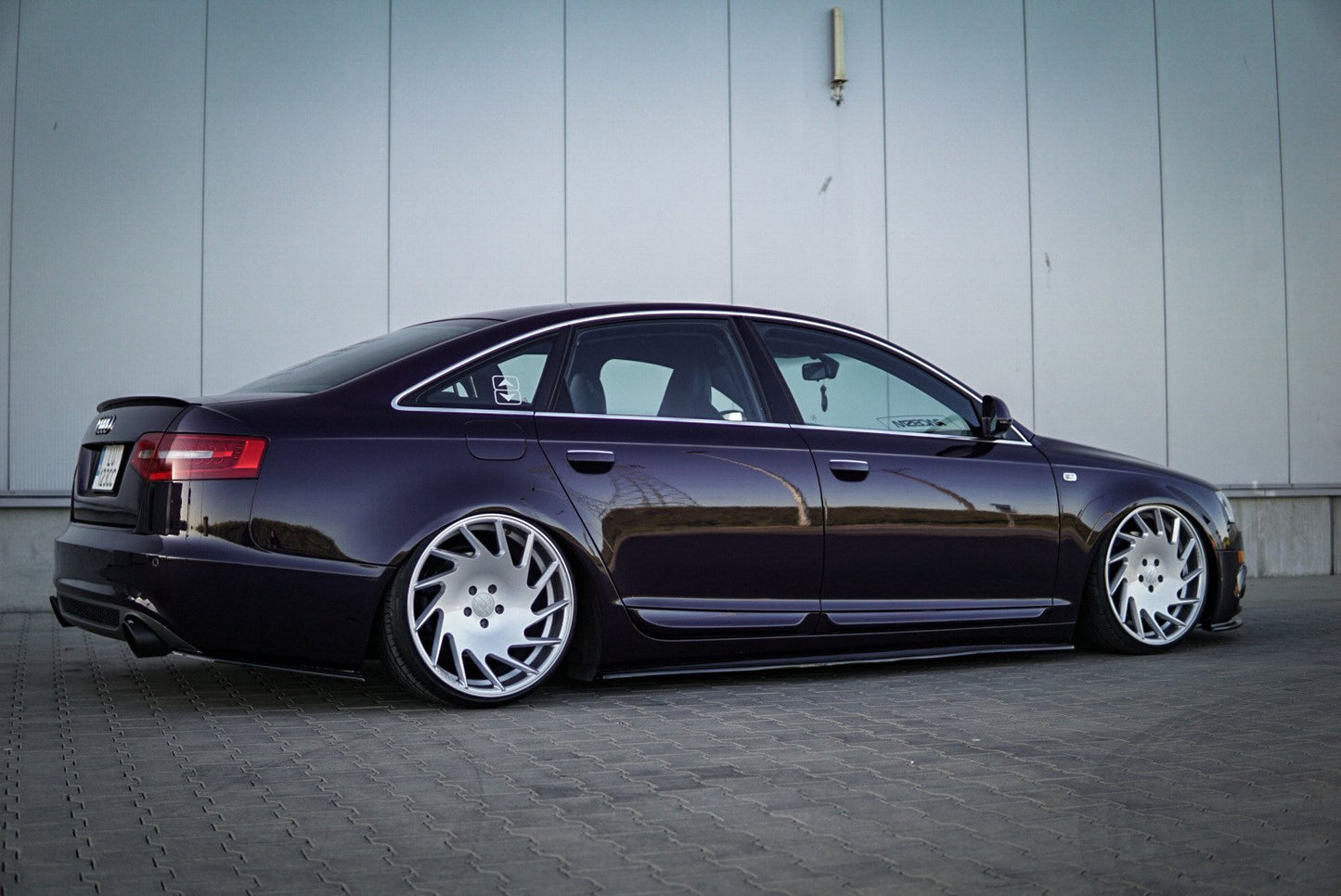 Seitenschweller Ansatz für Audi A6 S-Line C6 / C6 FL schwarz Hochglanz