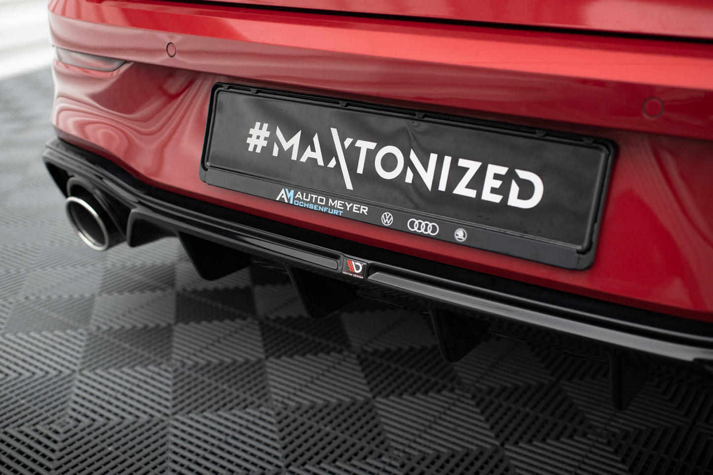 Diffusor Heck Ansatz + Endrohre für VW Golf GTE / R-Line Mk8 / Mk8 Facelift