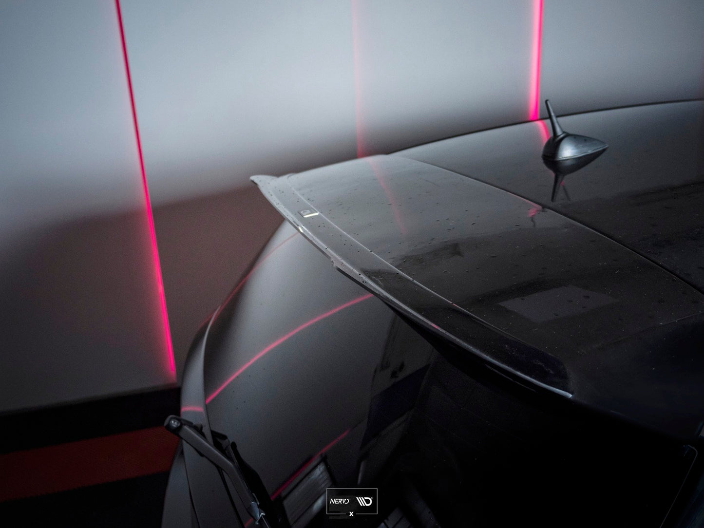 Spoiler CAP für BMW 1er E81/ E87 FACELIFT (AERO SPOILER) schwarz Hochglanz