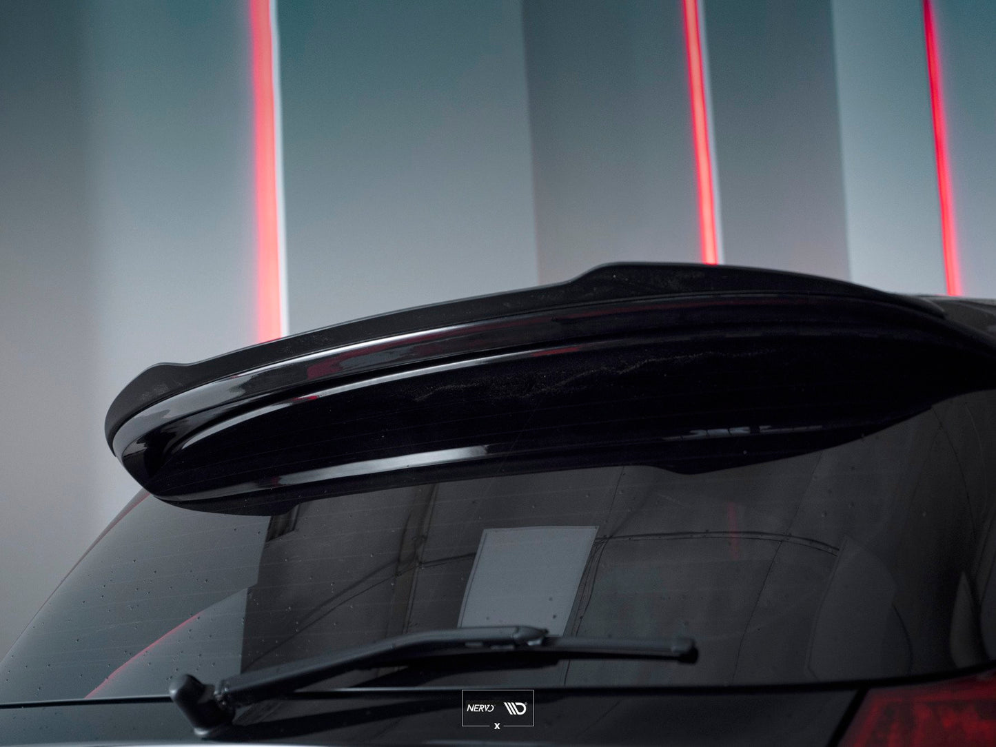 Spoiler CAP für BMW 1er E81/ E87 FACELIFT (AERO SPOILER) schwarz Hochglanz