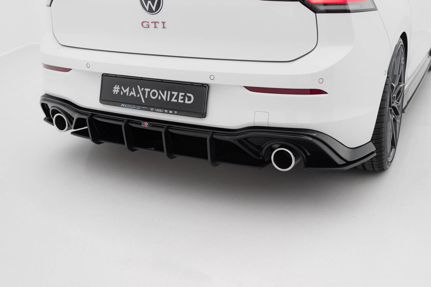 Street Pro Heckschürze V.3 für VW Golf GTI Mk8