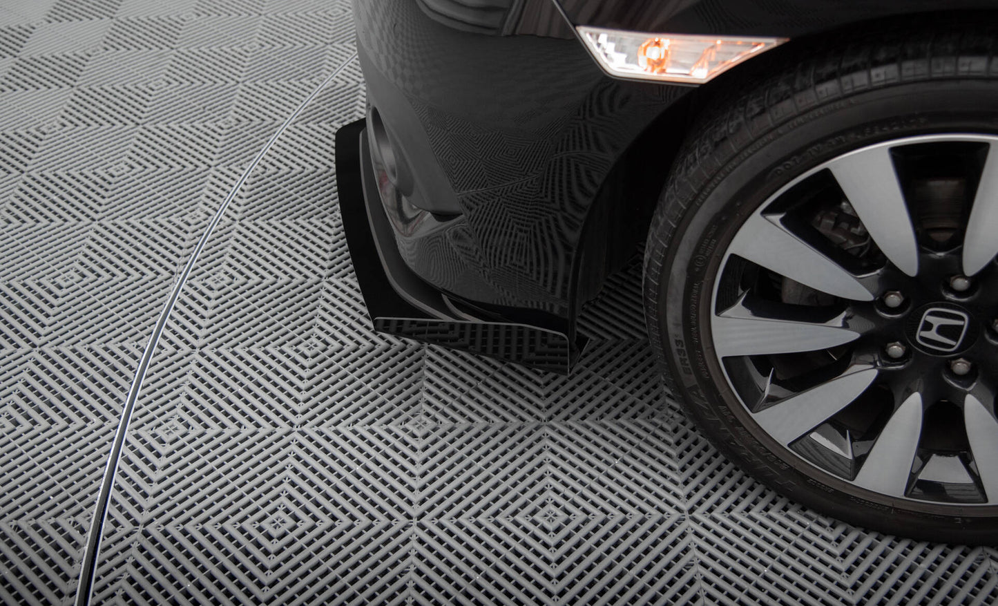 Front Stoßstange Flaps für Honda Civic Limousine Mk10 schwarz Hochglanz