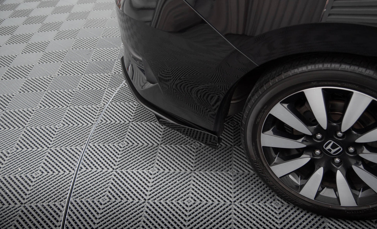 Street Pro Heck Ansatz Flaps Diffusor +Flaps für Honda Civic Mk10 schwarz Hochglanz