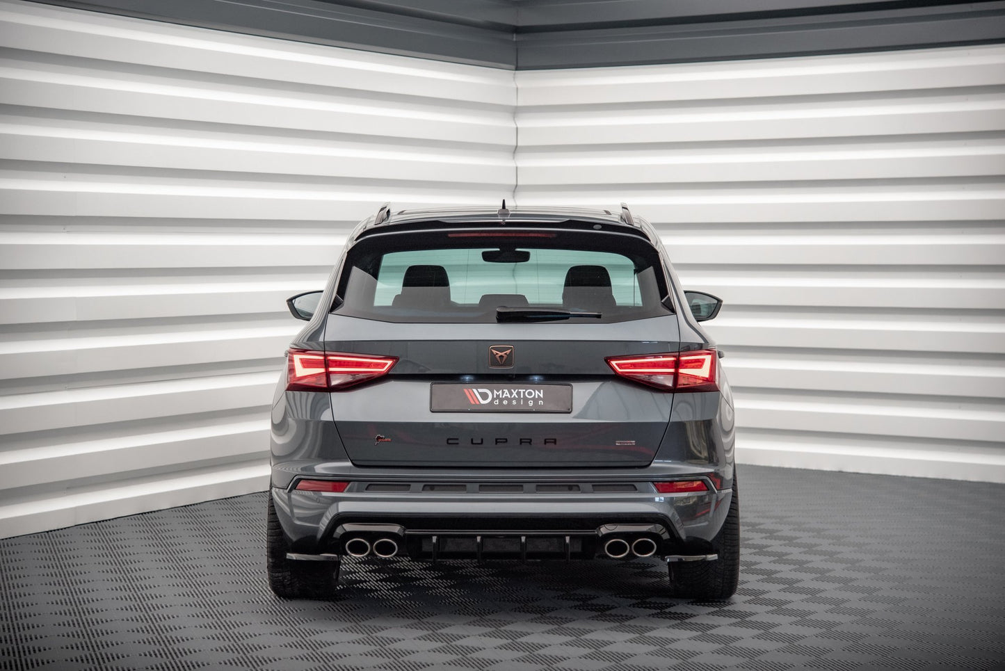 Heck Ansatz Flaps Diffusor für Cupra Ateca Mk1 / Mk1 Facelift schwarz Hochglanz