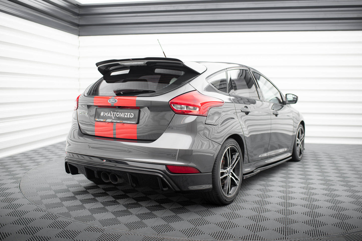 Diffusor Heck Ansatz für Ford Focus ST Mk3 FL (RS-Look) schwarz Hochglanz