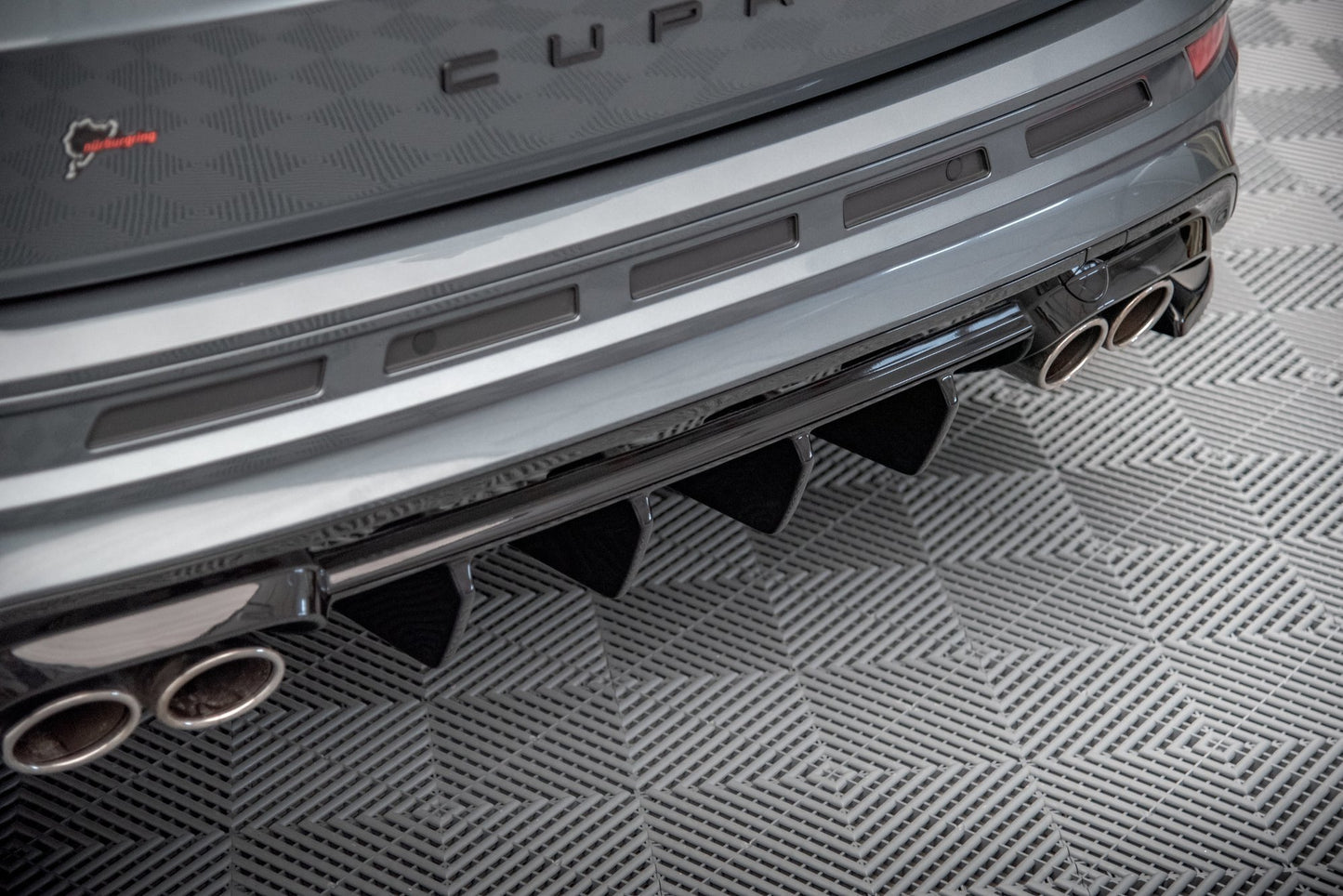 Diffusor Heck Ansatz für Cupra Ateca Mk1 / Mk1 Facelift schwarz Hochglanz