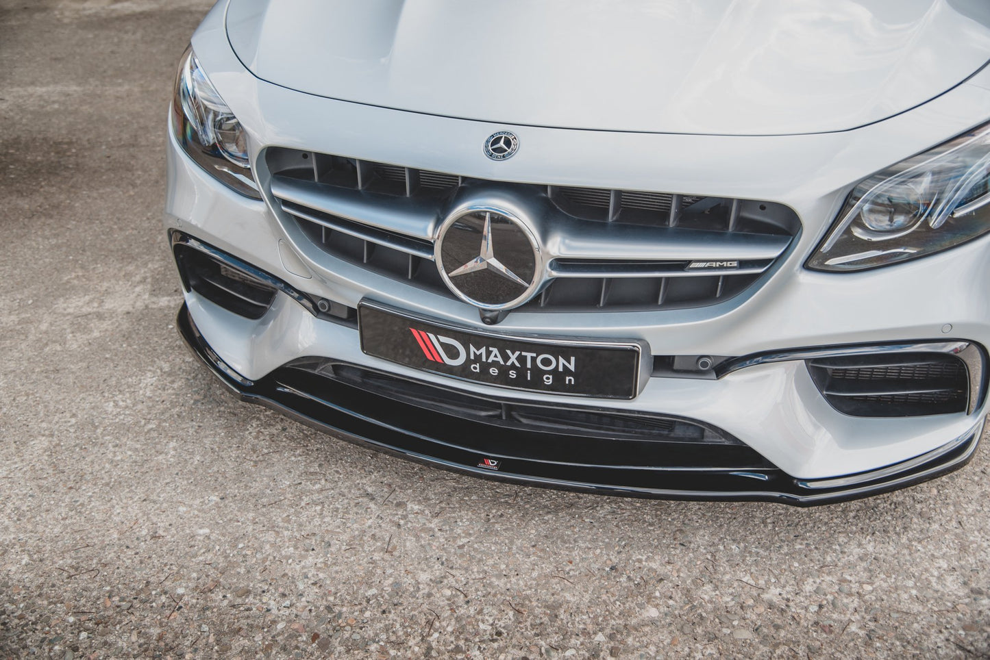 Front Ansatz V.2 für Mercedes-Benz E63 AMG Kombi/Limousine S213/W213 schwarz Hochglanz