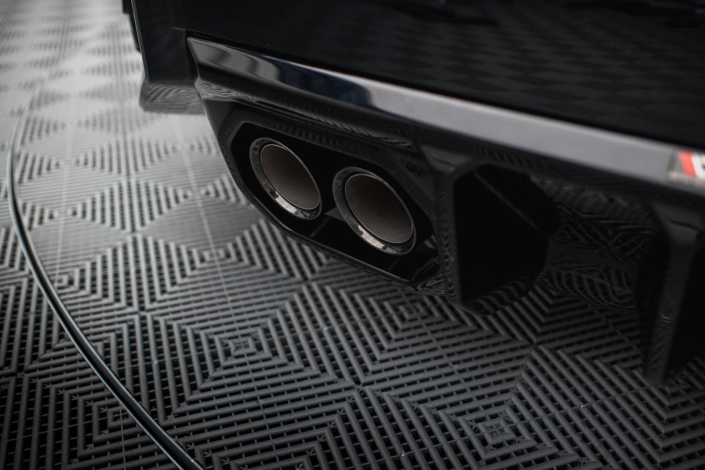 Diffusor Heck Ansatz V.2 für BMW M2 G87 schwarz Hochglanz