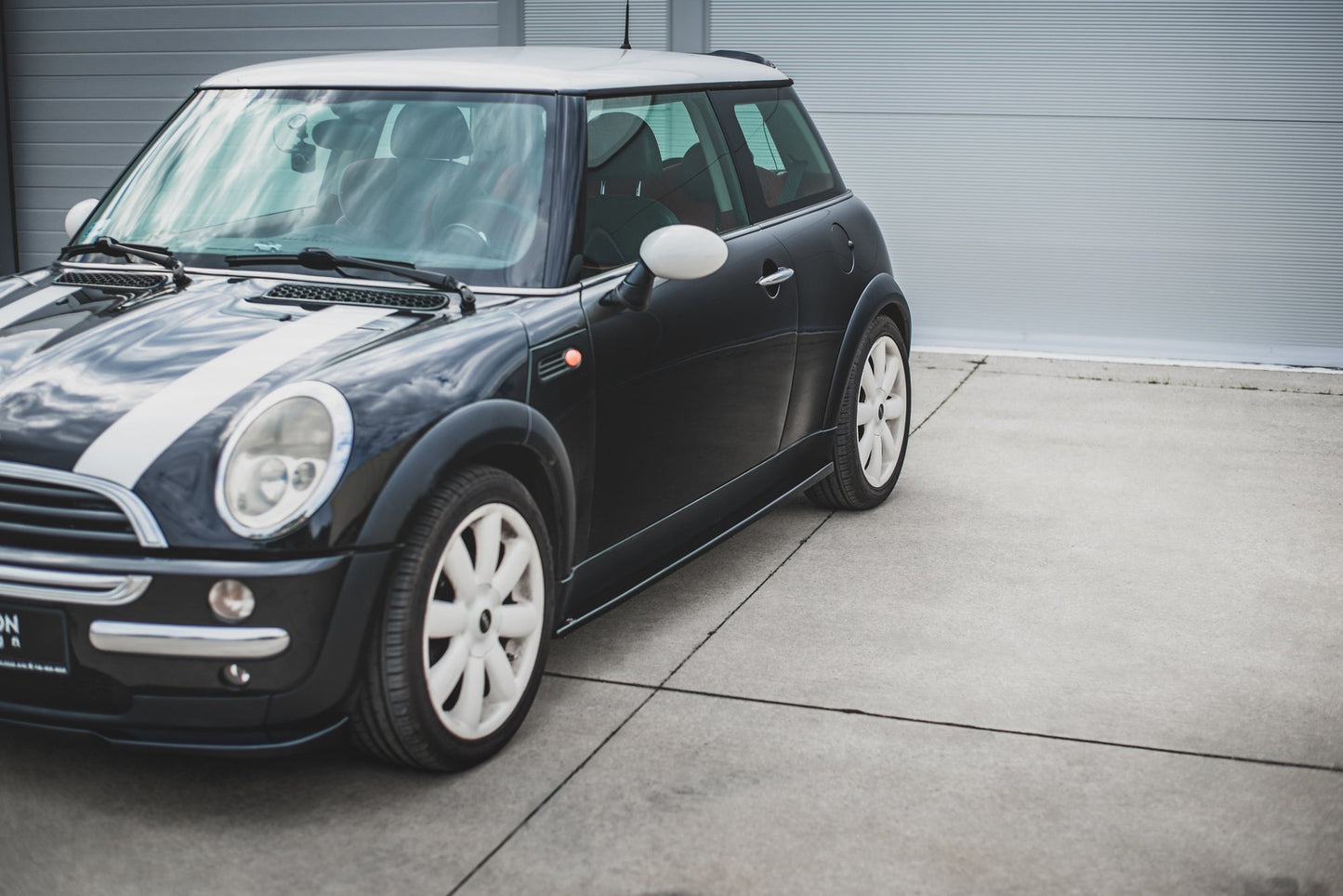 Seitenschweller Ansatz für Mini Cooper / One R50 schwarz Hochglanz