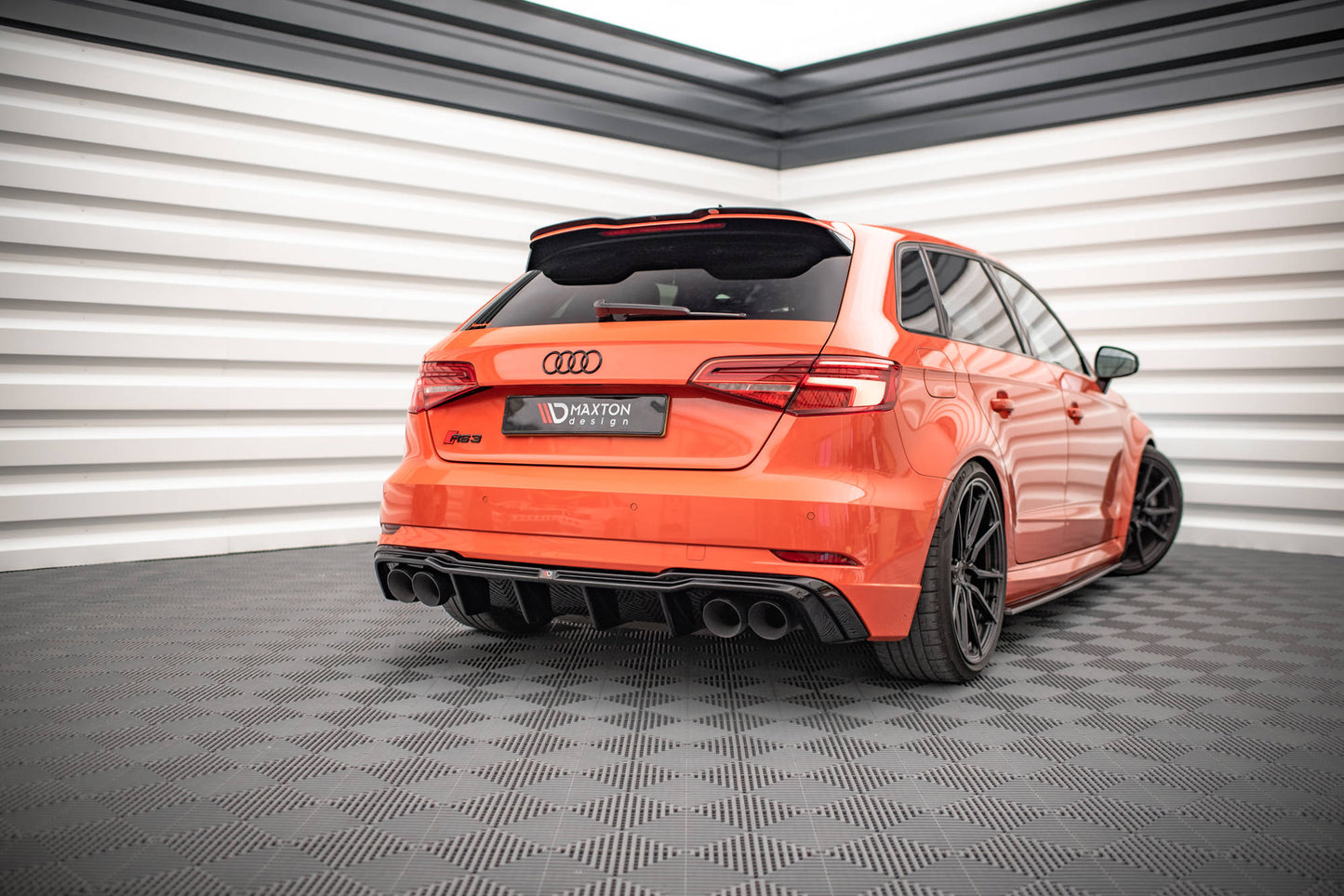 Diffusor Heck Ansatz für + Milltek Sport Auspuffverlängerung Audi RS3 Sportback 8V Facelift