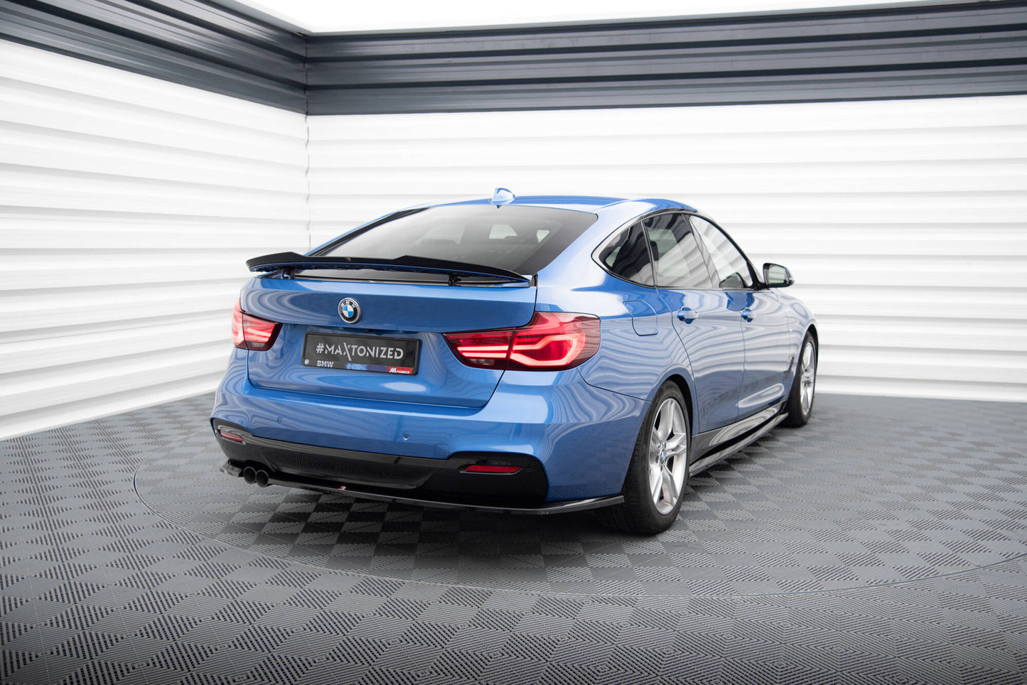 Heck Ansatz Flaps Diffusor V.1 für BMW 3er GT M-Paket F34 schwarz Hochglanz