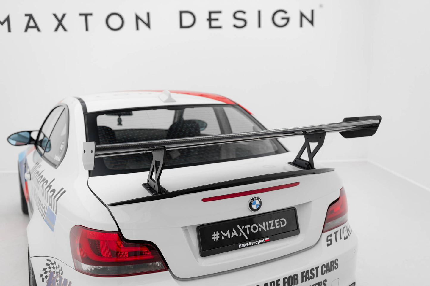 Carbon Spoiler With Internal Brackets Uprights V.1 BMW 1er M E82