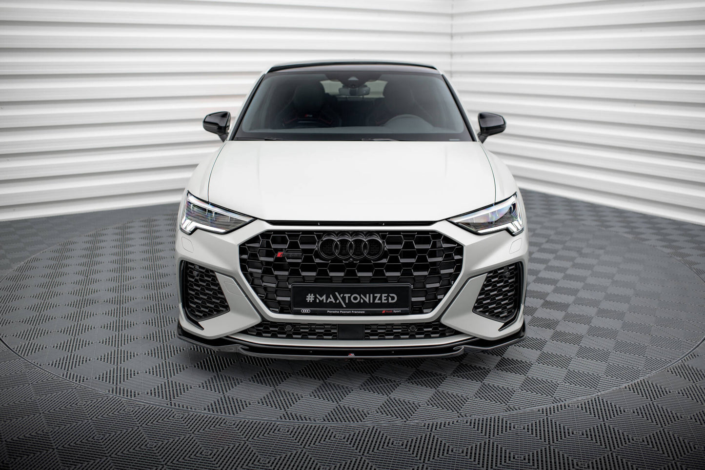 Front Ansatz V.1 für Audi RSQ3 F3 schwarz Hochglanz