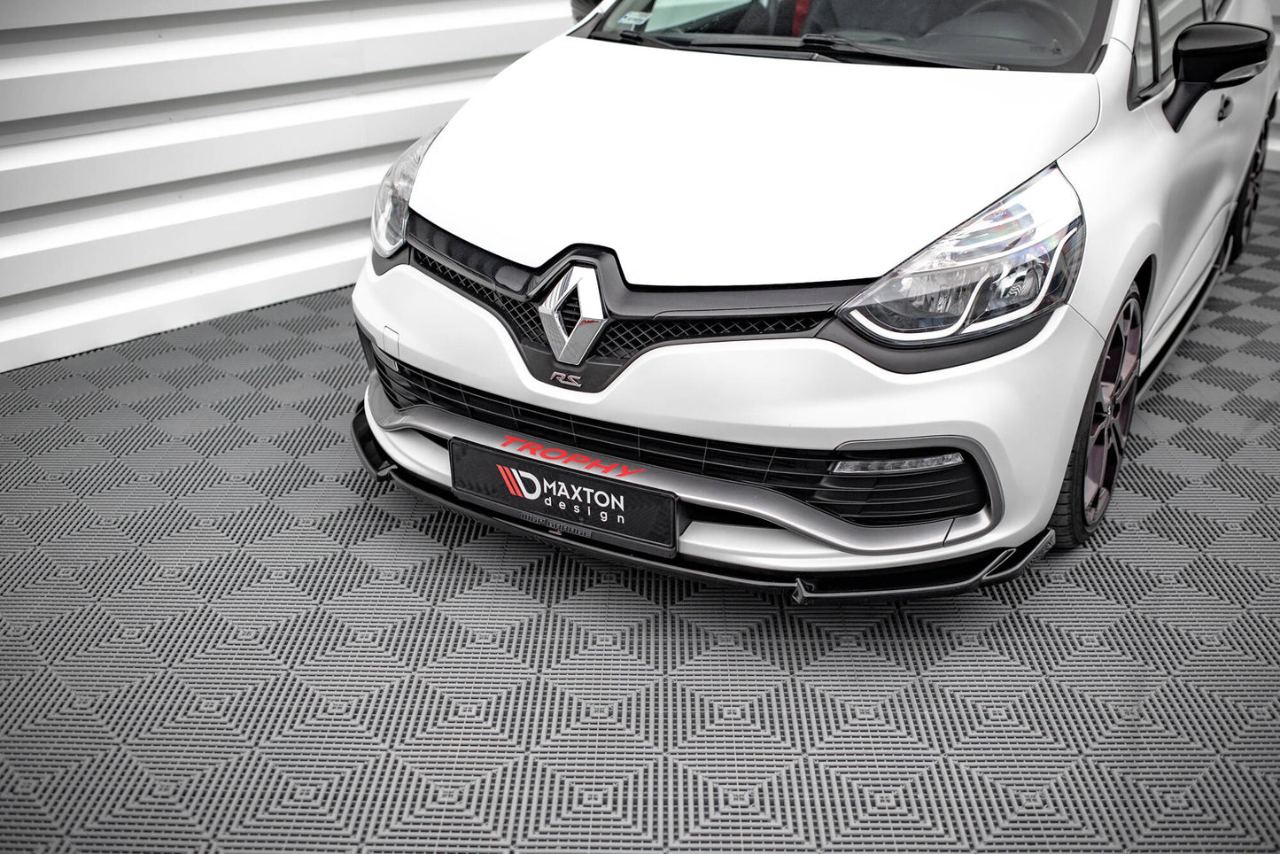 Front Ansatz V.2 für Renault Clio RS Mk4 schwarz Hochglanz