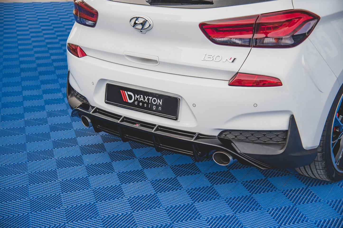 Diffusor Heck Ansatz V.3 für Hyundai I30 N Mk3 Hatchback schwarz Hochglanz