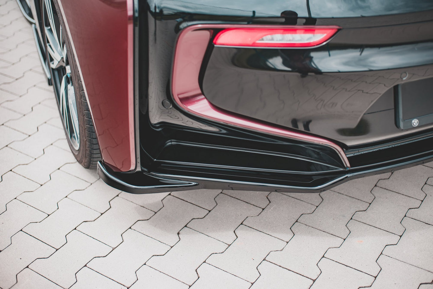 Heckansatz BMW i8 schwarz Hochglanz