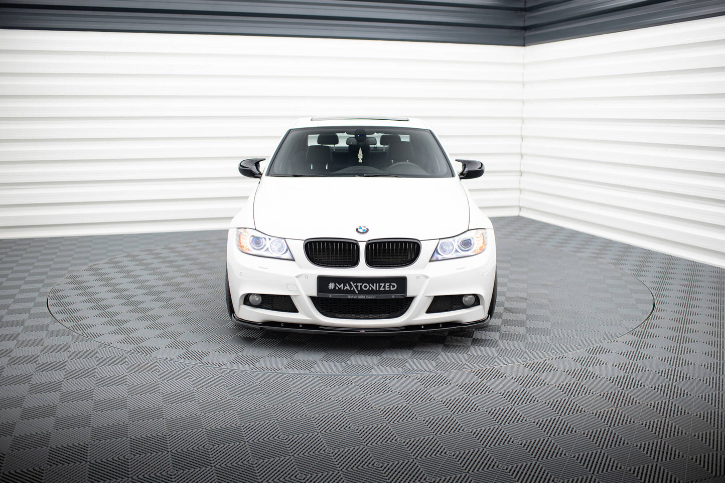 Front Ansatz V.1 für BMW 3er Limousine / Touring M-Paket E90 / E91 Facelift schwarz Hochglanz