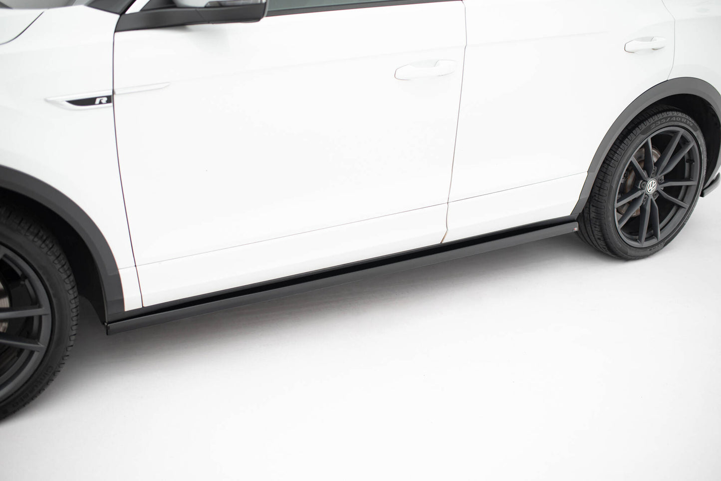 Seitenschweller Ansatz für VW T-Roc R / R-Line Mk1 schwarz Hochglanz