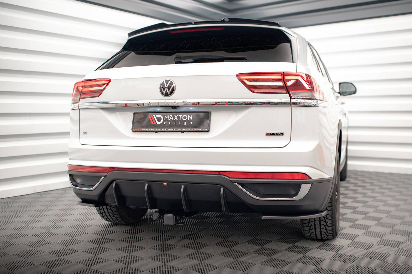 Diffusor Heck Ansatz für VW Atlas Cross Sport schwarz Hochglanz