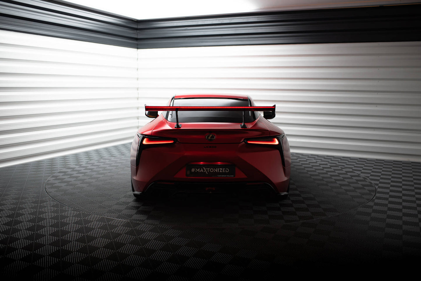 Carbon Spoiler + LED Lexus LC