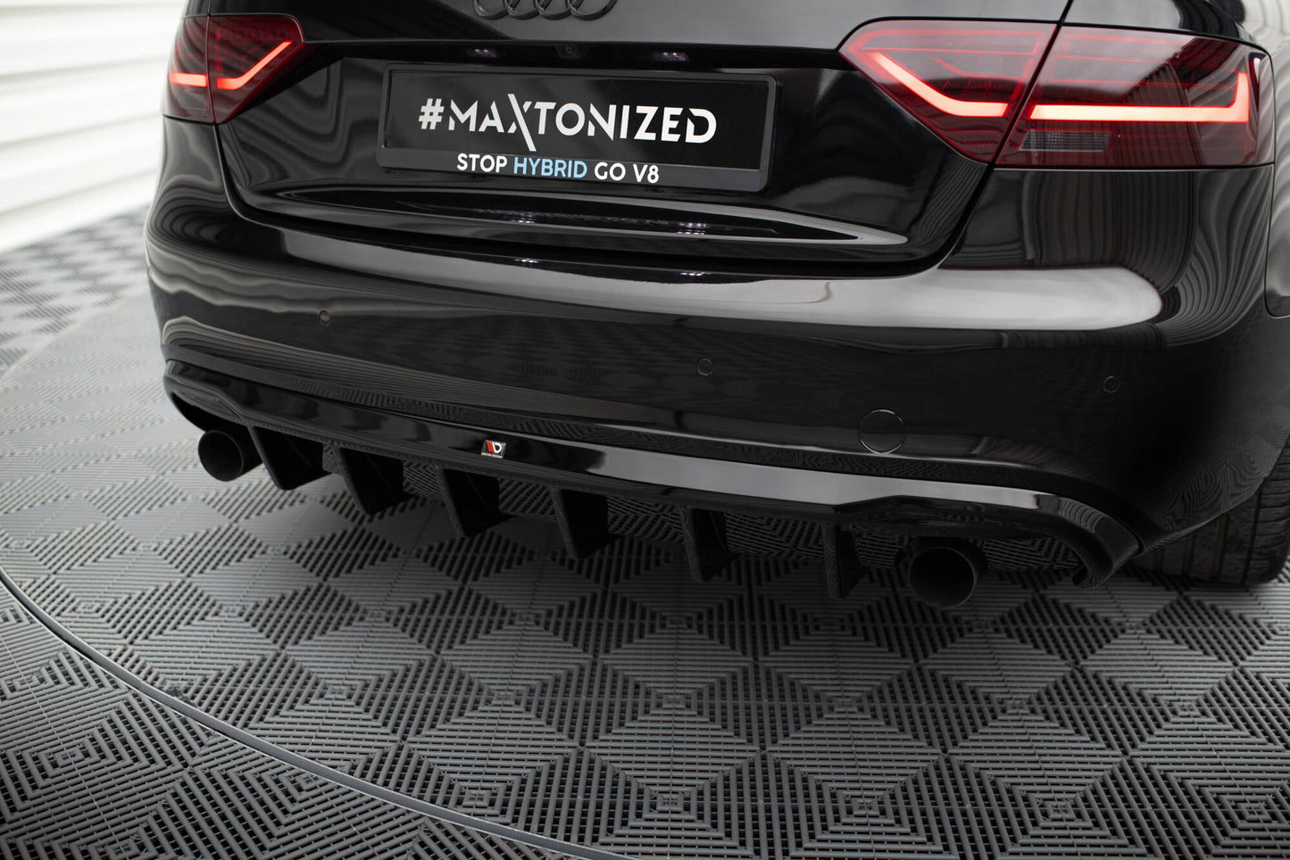 Diffusor Heck Ansatz für Audi A5 Coupe / Cabrio S-Line 8T (Einzelauspuff li. re.)