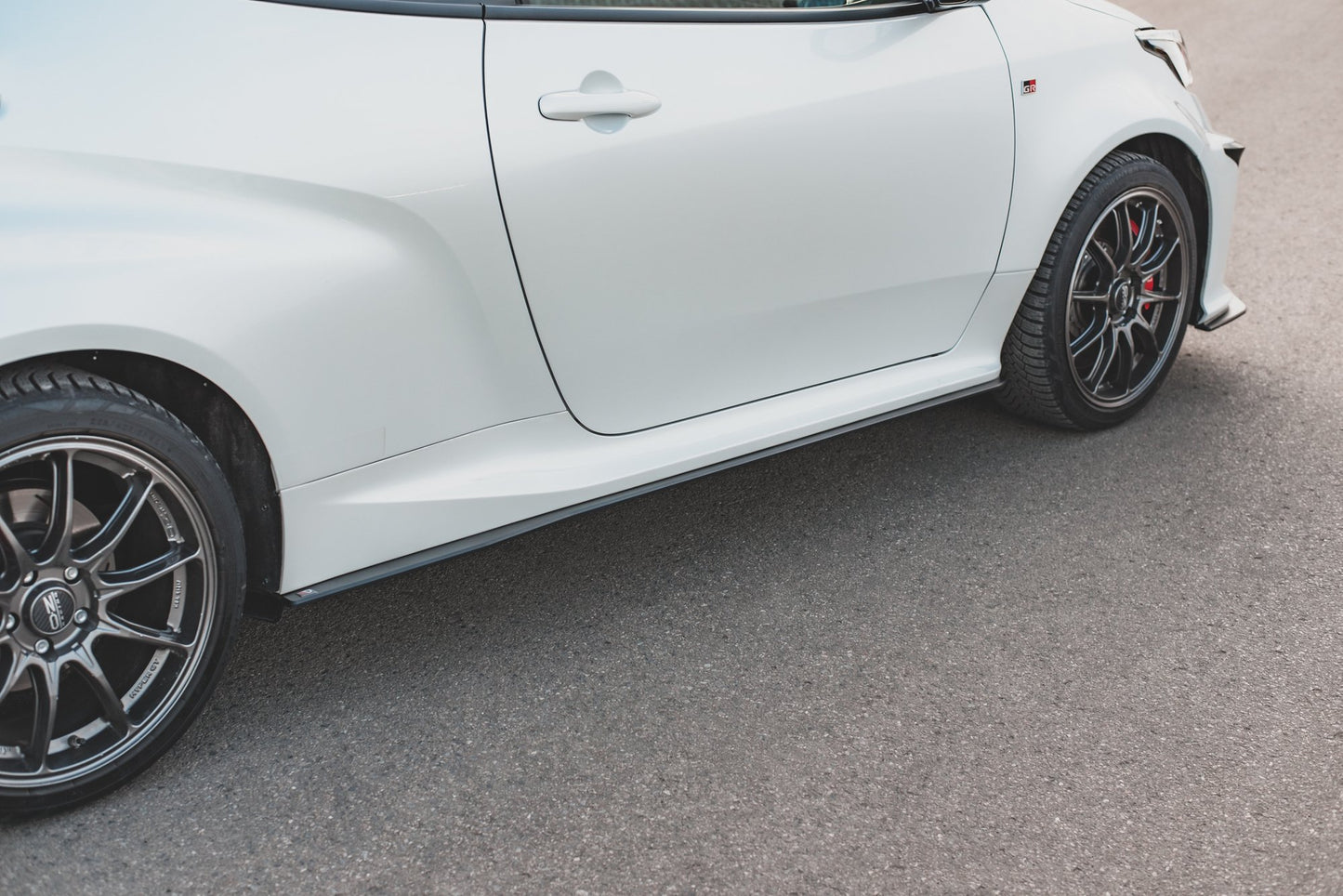 Street ProSeitenschweller Ansatz für Toyota GR Yaris Mk4