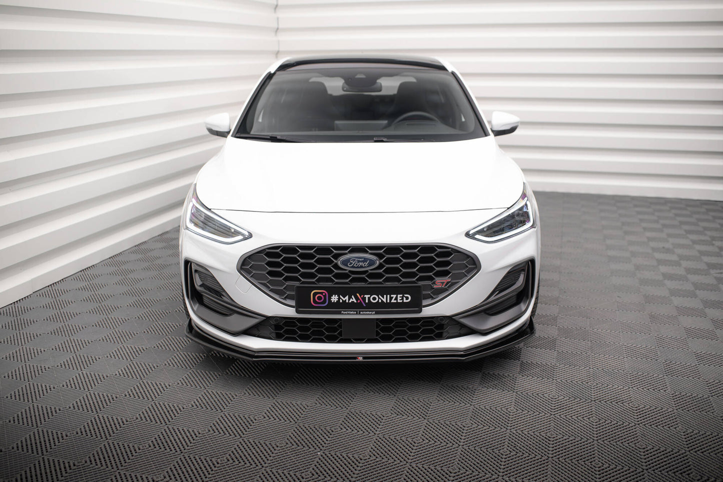Front Ansatz V.4 für Ford Focus ST / ST-Line Mk4 Facelift schwarz Hochglanz