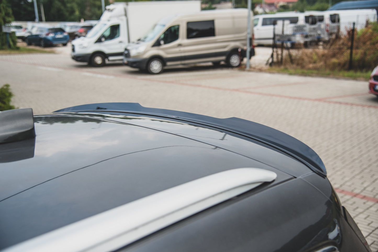 Spoiler CAP für Ford S-Max Mk2 Facelift schwarz Hochglanz