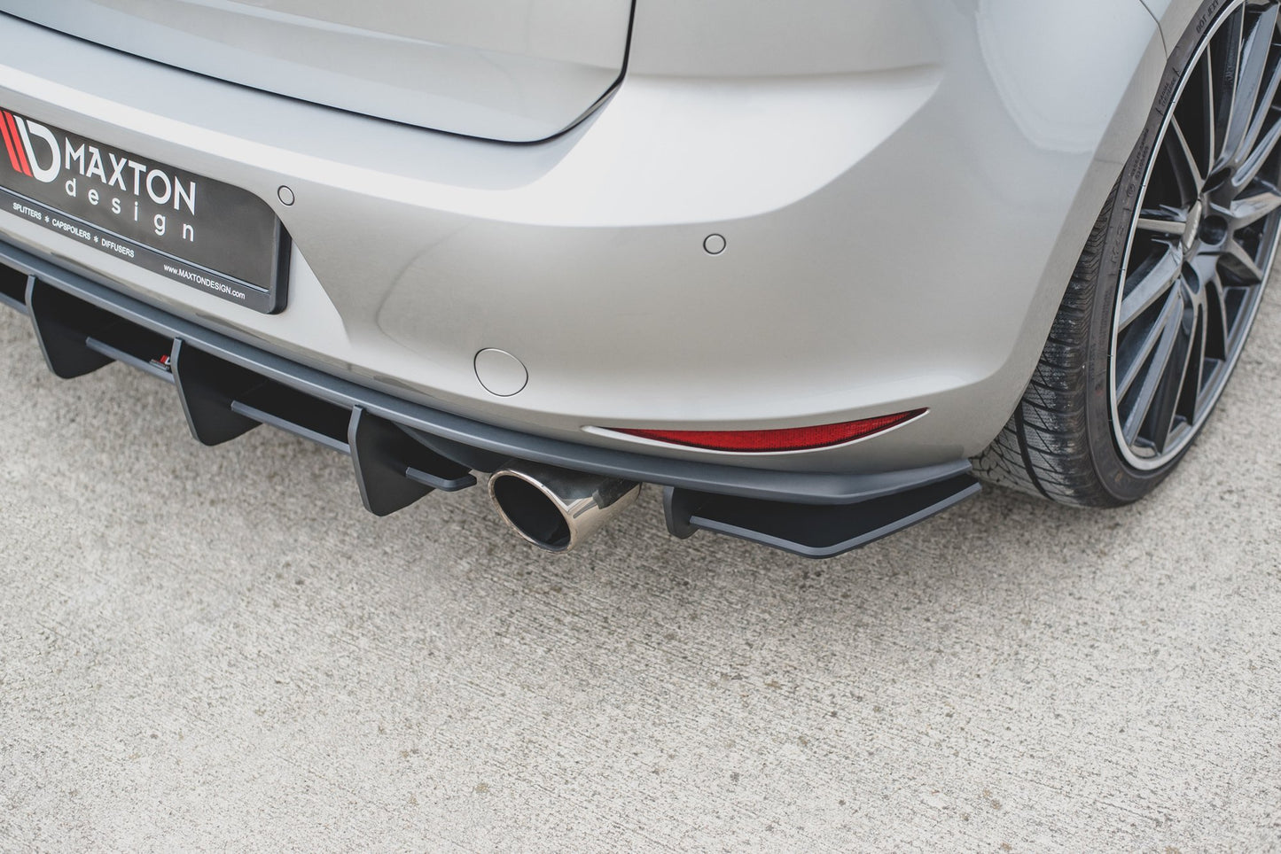 Street Pro Heck Ansatz Flaps Diffusor für L + R V.1 VW Golf 7 GTI