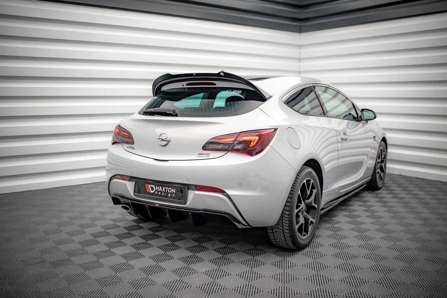 Diffusor Heck Ansatz für Opel Astra GTC OPC-Line J (Einzelauspuff li.) schwarz Hochglanz