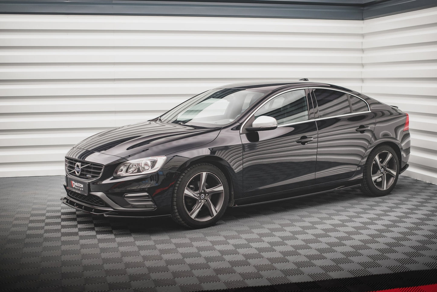 Seitenschweller Ansatz für Volvo S60 R-Design Mk2 schwarz Hochglanz