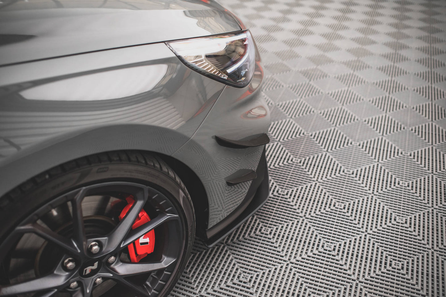 Stoßstangen Flaps Wings vorne Canards für Hyundai I30 N / I30 N-Line Hatchback/Fastback Mk3 Facelift