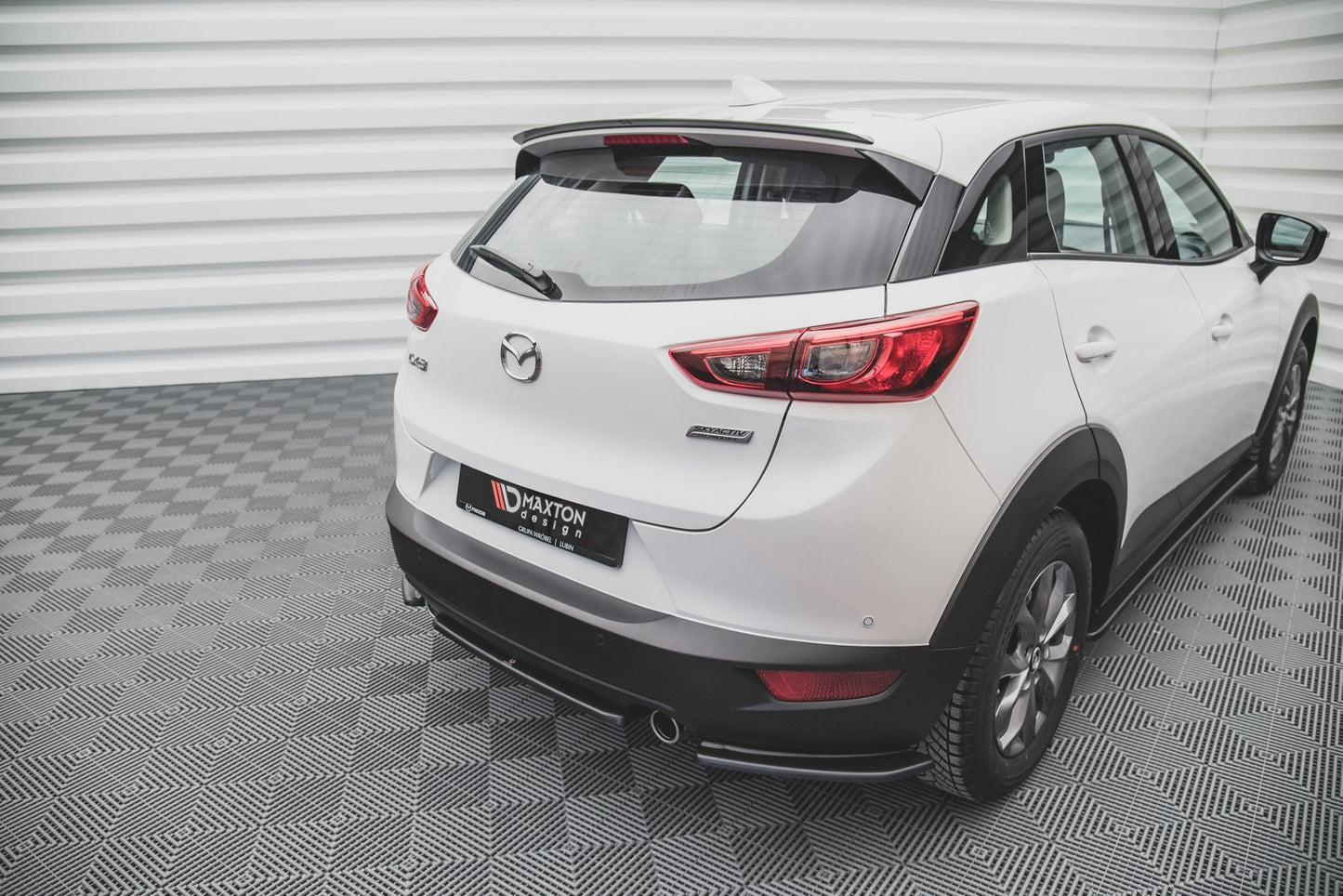 Spoiler CAP für Mazda CX-3 schwarz Hochglanz