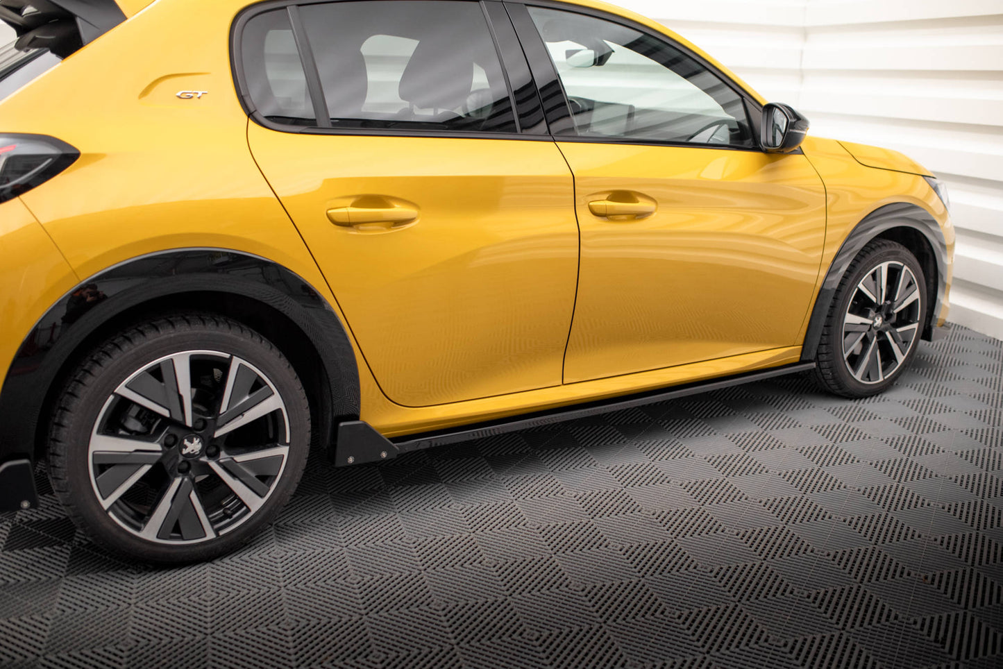 Seitenschweller Ansatz + Flaps für Peugeot 208 GT Mk2