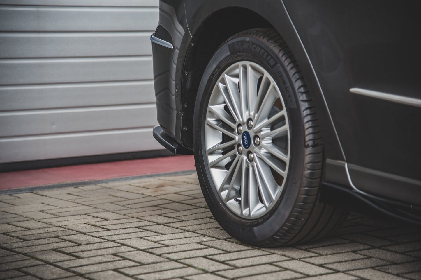 Heck Ansatz Flaps Diffusor für Ford S-Max Vignale Mk2 Facelift schwarz Hochglanz